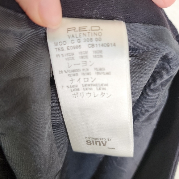 Red Valentino Black Textured Skirt 44 - Picture 5 of 6